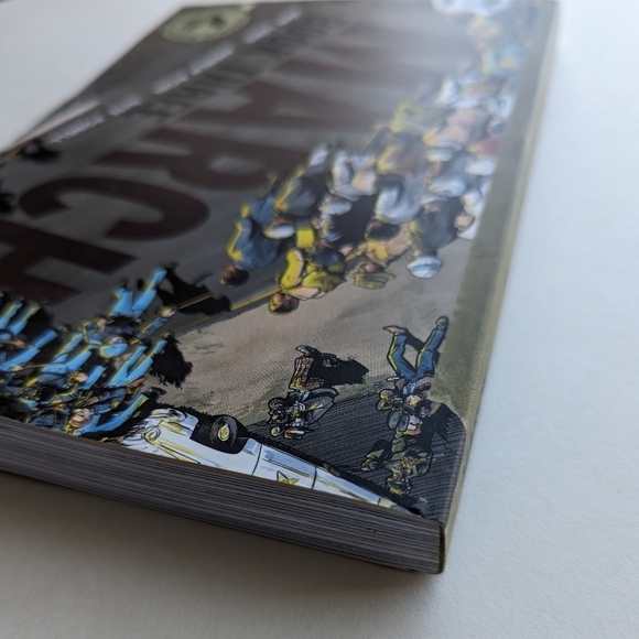 March: Book Three Civil Rights Mvmnt Graphic Novel by John Lewis and Nate Powell - Picture 7 of 10